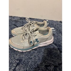 Under Armour Womens Charged Assert 9 Running Shoes Size 6 Grey Gym Training